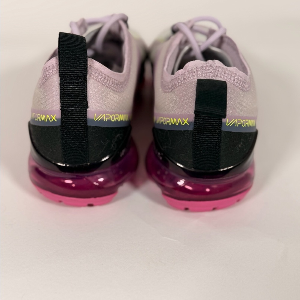 NWOB Nike Air VaporMax 2019 Photon Dust - Picture 7 of 7
